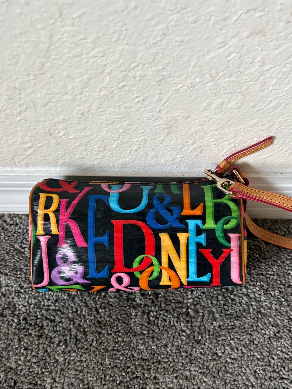 Dooney & Bourke Retro Grafica mini Tote - Picture 5 of 11